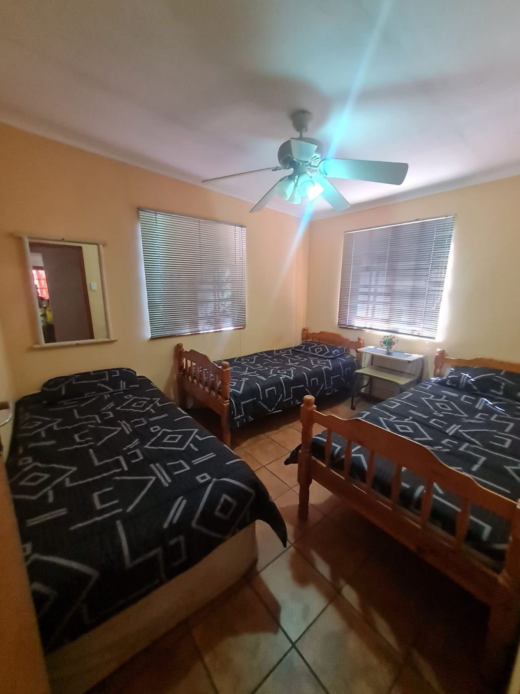 Twin bedroom